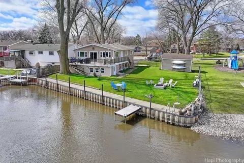 View/Area - 721 Kingston Blvd, Mchenry, IL 60050 photo 1 of 3