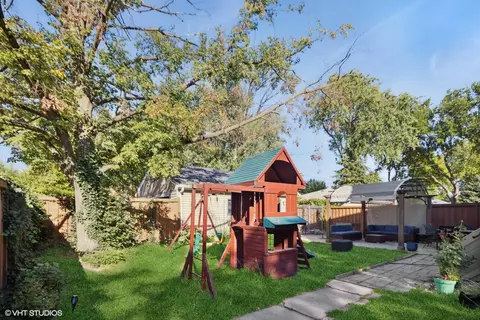 4246 Arthur Ave, Brookfield, IL 60513 photo 22