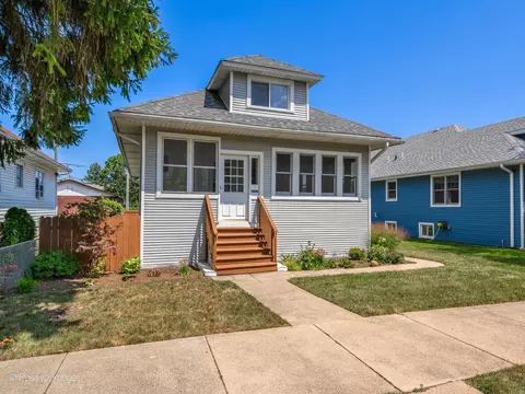 6129 N Navarre Ave, Chicago, IL 60631