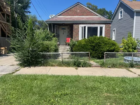 116 E 110th St, Chicago, IL 60628