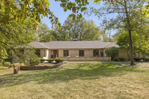 16745 S Ashley Ct, Homer Glen, IL 60491
