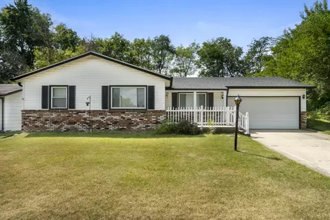 3127 New England Dr, Rockford, IL 61109
