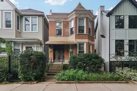 3541 N Paulina St, Chicago, IL 60657