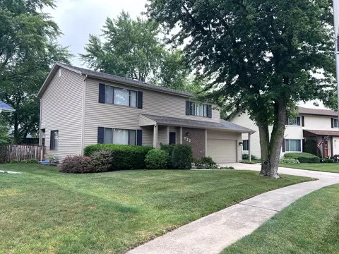 722 Voyager Dr, Bartlett, IL 60103 photo 3