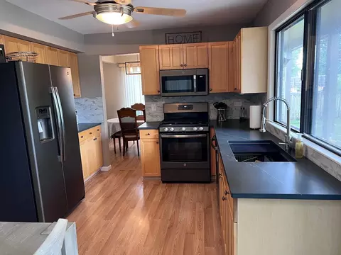 722 Voyager Dr, Bartlett, IL 60103 photo 11