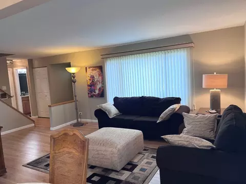 722 Voyager Dr, Bartlett, IL 60103 photo 8