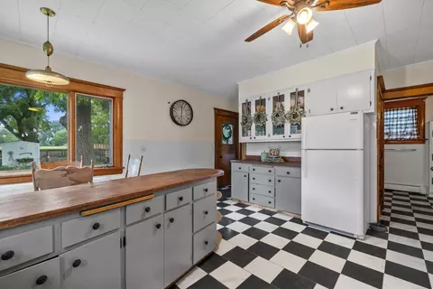 10207 Main St, Hebron, IL 60034 photo 14