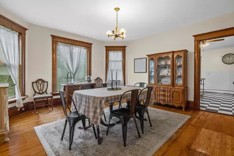 10207 Main St, Hebron, IL 60034 photo 10