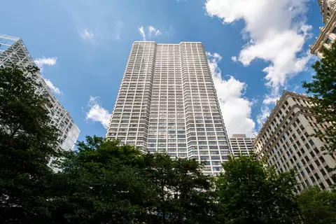 405 N Wabash Ave #112, Chicago, IL 60611