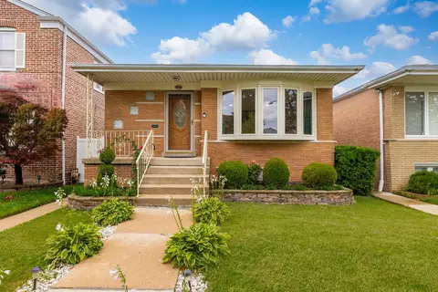 6648 S Kilpatrick Ave, Chicago, IL 60638