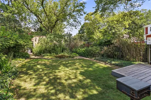 1501 Greenleaf St, Evanston, IL 60202 photo 35
