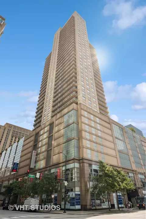 545 N Dearborn St #1009, Chicago, IL 60654