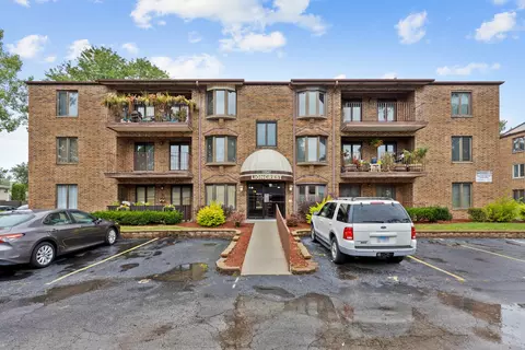 13547 Lamon Ave #410, Crestwood, IL 60445