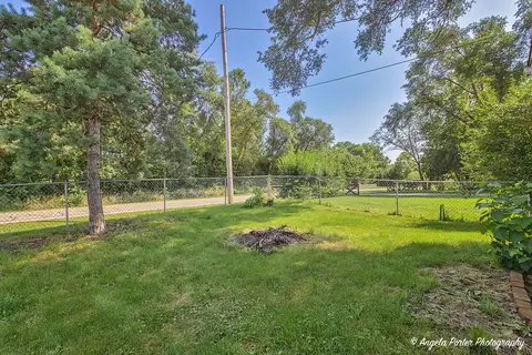 Undisclosed, Spring Grove, IL 60081 photo 27