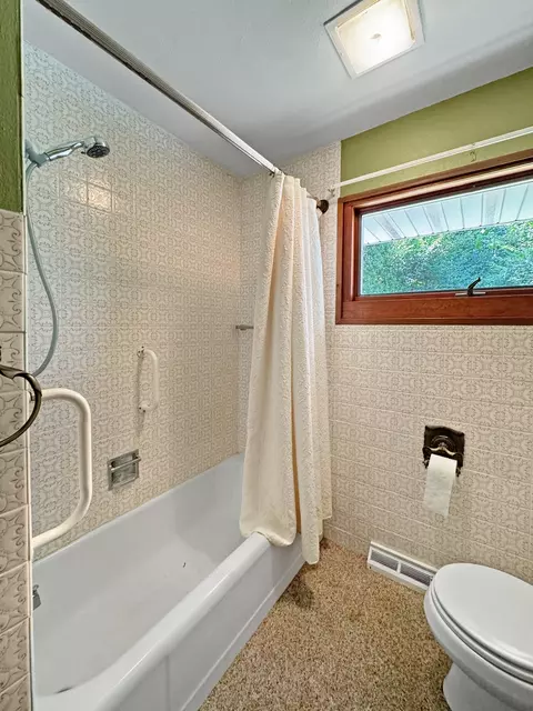 1474 Winter Dr, Freeport, IL 61032 photo 20