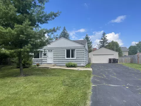 323 George Ave, Wauconda, IL 60084