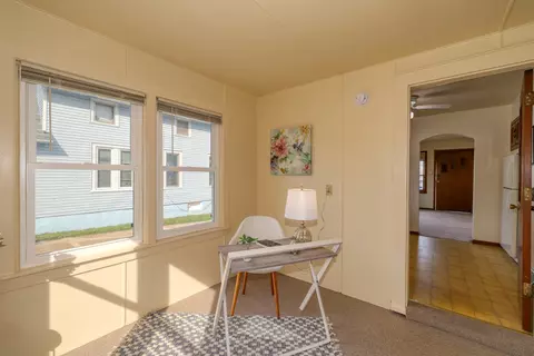 Entry Way - 907 Mason Ave, Aurora, IL 60506 photo 2 of 2
