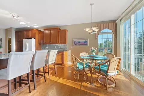 2280 Kudu Dr, Aurora, IL 60503 photo 5