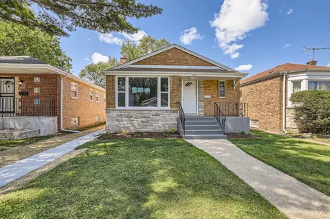13814 S School St, Riverdale, IL 60827
