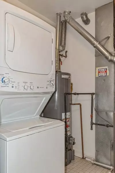 Other - 11 N Green St #4C, Chicago, IL 60607 photo 7 of 7