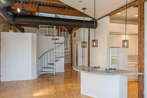 Living - 11 N Green St #4C, Chicago, IL 60607 photo 4 of 5
