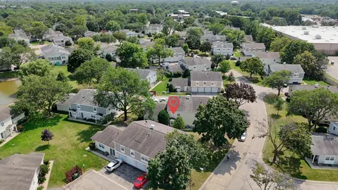 View/Area - 1312 Fall Ct #1312, Wheeling, IL 60090 photo 2 of 3