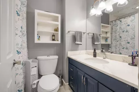 Bath - 1312 Fall Ct #1312, Wheeling, IL 60090 photo 1 of 3
