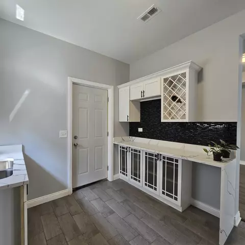 7034 S Bishop St, Chicago, IL 60636 photo 9
