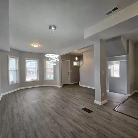 7034 S Bishop St, Chicago, IL 60636 photo 4