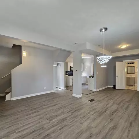 7034 S Bishop St, Chicago, IL 60636 photo 3