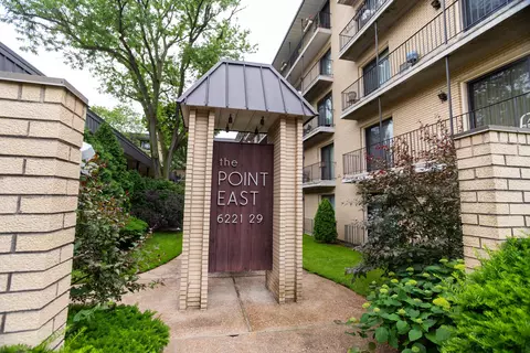 6221 N Niagara Ave #104, Chicago, IL 60631