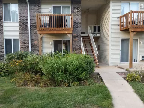 2600 Light Rd #111, Oswego, IL 60543