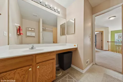 716 Brita Trl, Minooka, IL 60447 photo 22