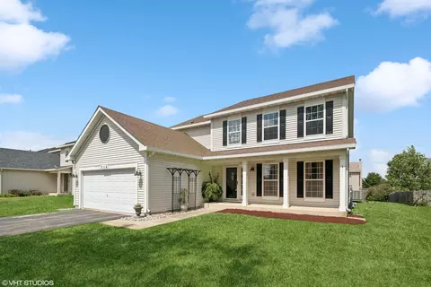 716 Brita Trl, Minooka, IL 60447 photo 2