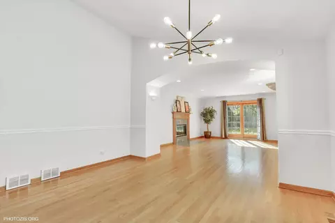 1133 Davis Ave, Deerfield, IL 60015 photo 6