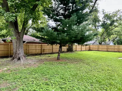 6362 E Flora St, Kankakee, IL 60901 photo 3