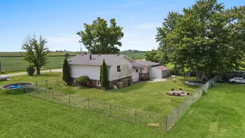 Exterior - 3404 E Kentucky Rd, Beecher, IL 60401 photo 7 of 8