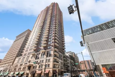 41 E 8th St #3502, Chicago, IL 60605