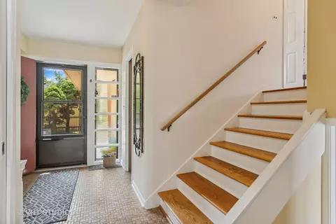 350 Cambridge Rd, Des Plaines, IL 60016 photo 21