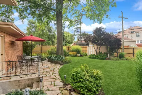 350 Cambridge Rd, Des Plaines, IL 60016 photo 30