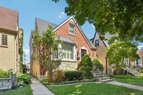5626 W Cullom Ave, Chicago, IL 60634
