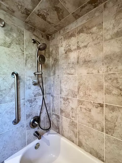 7010 Exner Rd, Darien, IL 60561 photo 16