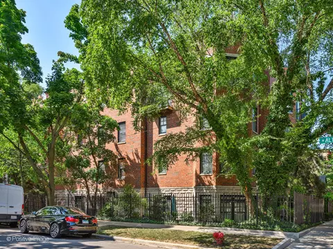 2500 N Seminary Ave #6W, Chicago, IL 60614