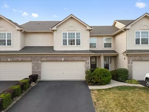 1714 Pin Oak Ln, Elgin, IL 60120