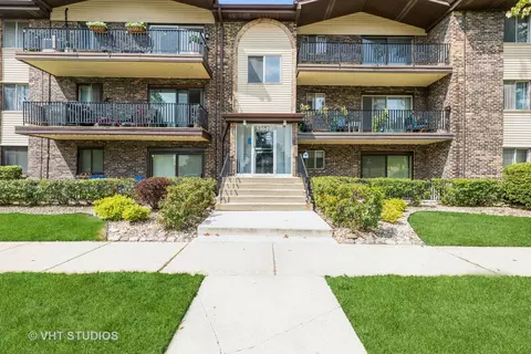 13520 Lawler Ave #46, Crestwood, IL 60445