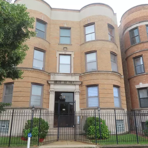4629 S Indiana Ave #2S, Chicago, IL 60653