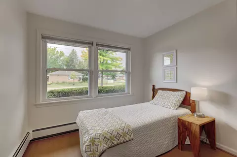 815 S Third Ave, Des Plaines, IL 60016 photo 19