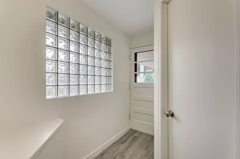 815 S Third Ave, Des Plaines, IL 60016 photo 13