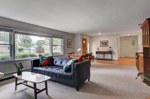 815 S Third Ave, Des Plaines, IL 60016 photo 6