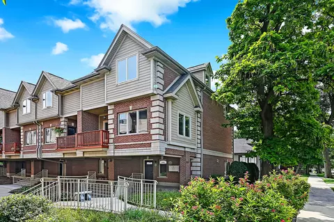 3631 Forest Ave #A, Brookfield, IL 60513